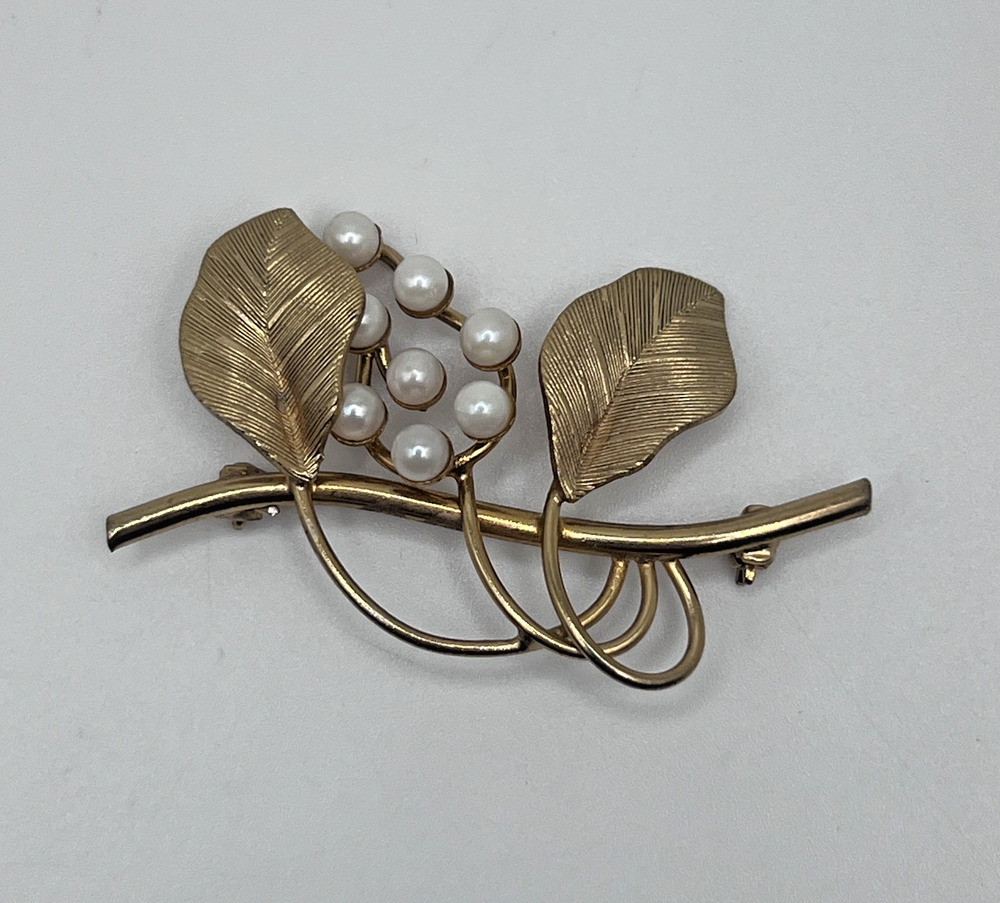 Vintage Gold Tone Leaf & Faux Pearl Leaf Branch Costume Brooch Fall Cottage Core
